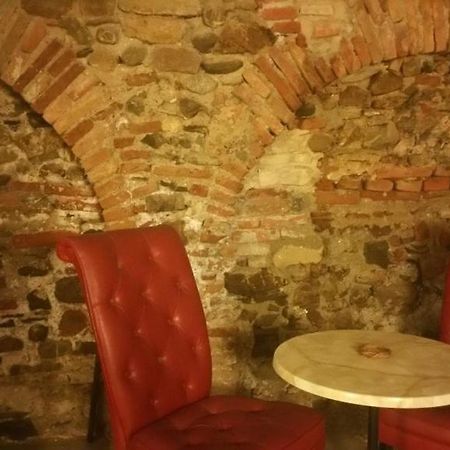 B&B Palazzo Oddo Albenga Zewnętrze zdjęcie