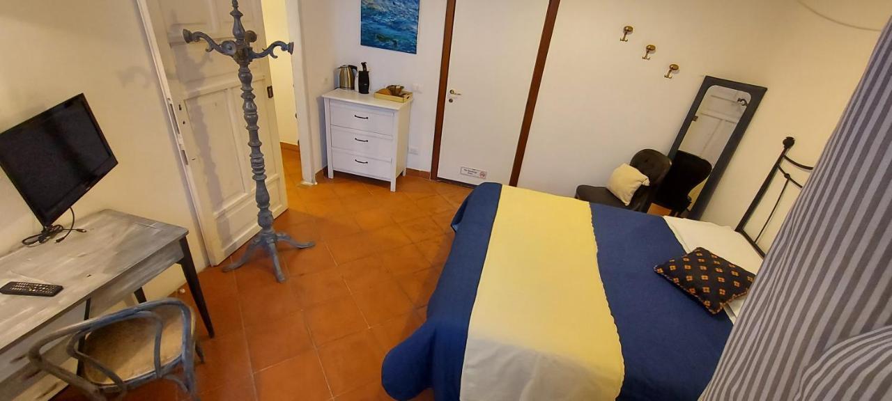 B&B Palazzo Oddo Albenga Zewnętrze zdjęcie