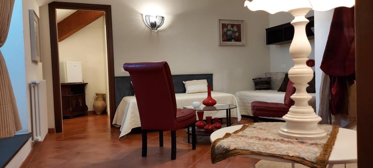 B&B Palazzo Oddo Albenga Zewnętrze zdjęcie